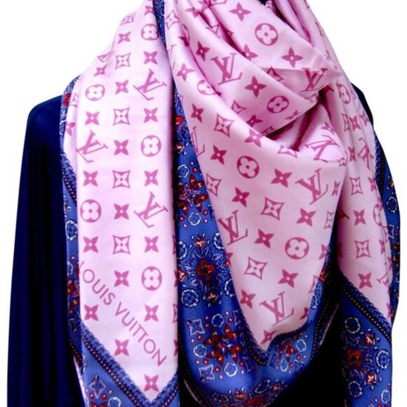 New Louis Vuitton Scarf Monogram Giant Pink Silk Oversize Wrap - Picture 1 of 15